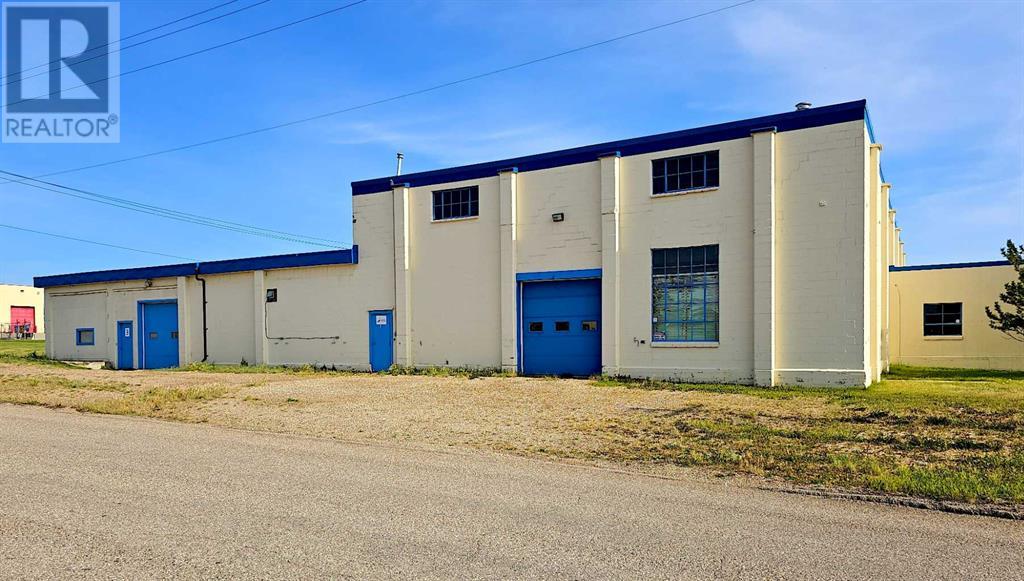 10416 & 10516 101 Avenue Property Photo 4