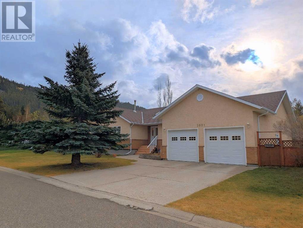 3021 214 Street Property Photo