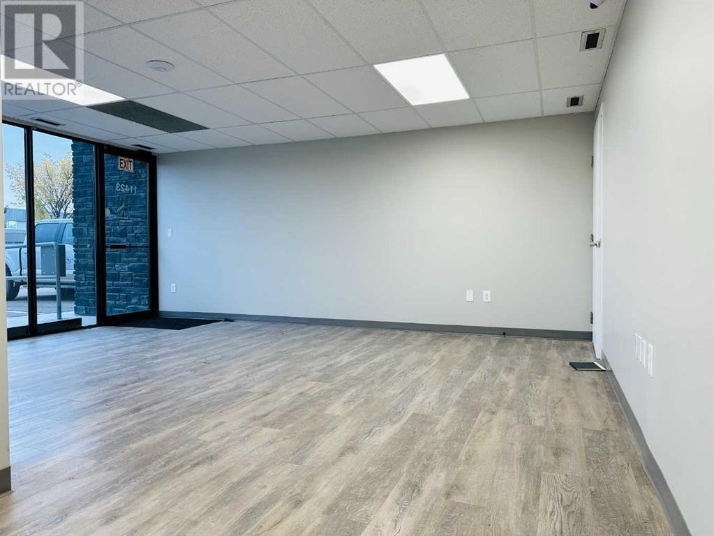 11423 98 Avenue Property Photo 6