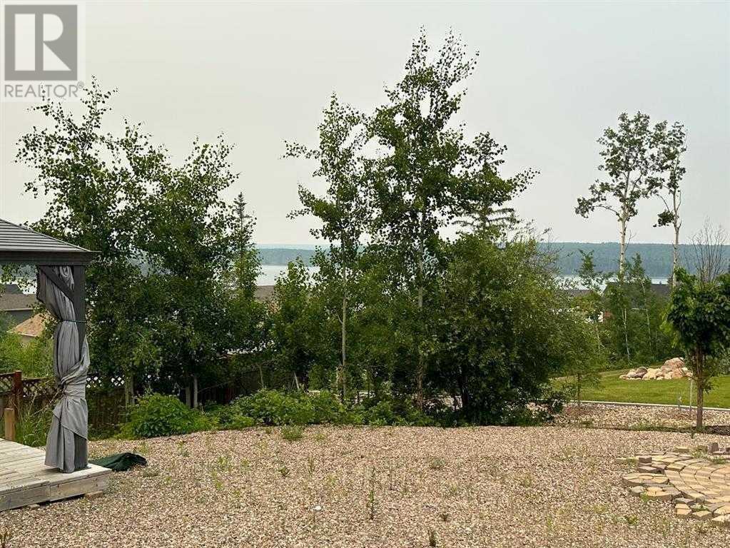 403 Ash Avenue Property Photo 2