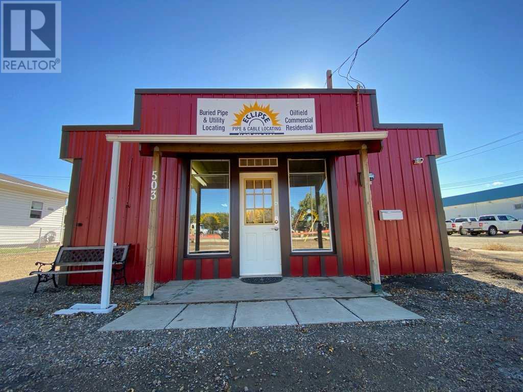 503 2 Avenue E Property Photo