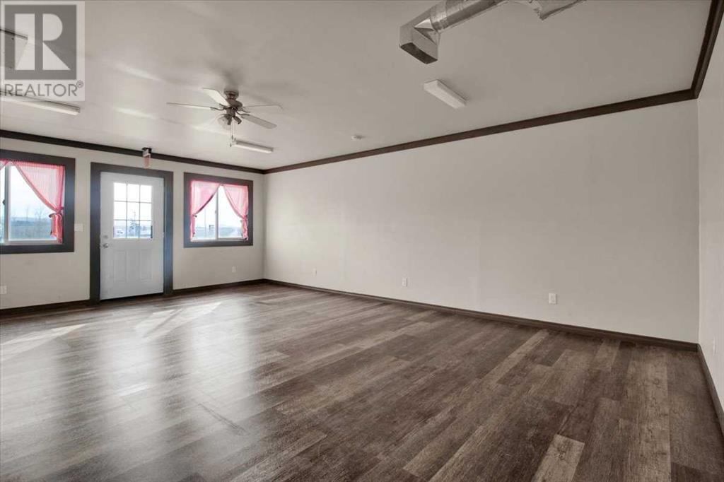 101 Main Street Property Photo 13