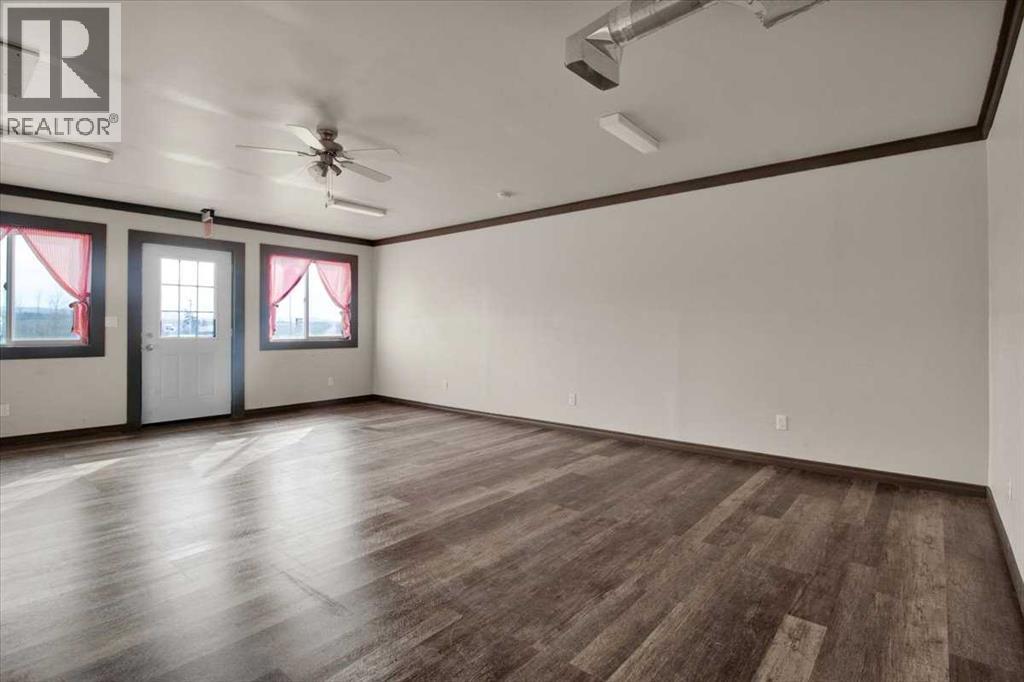 101 Main Street Property Photo 13