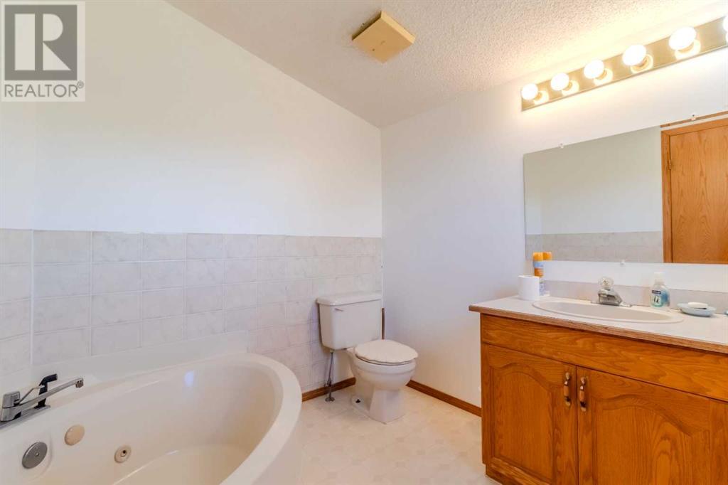 41255 Range Road 211 A - E Property Photo 34