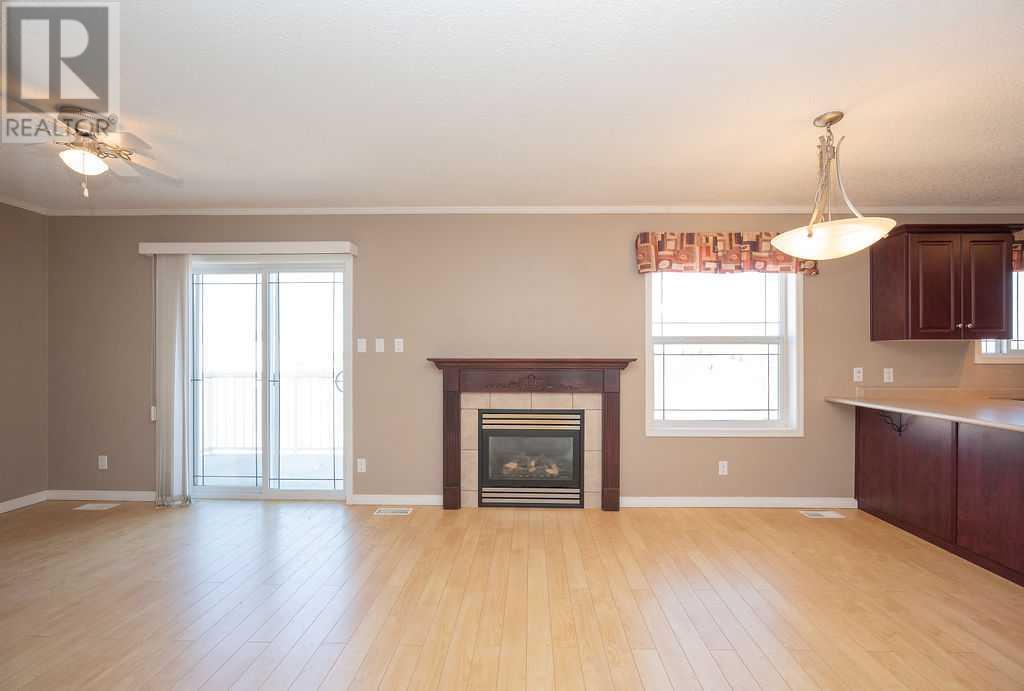 101, 202, 303, 304, 2814- 48 Avenue Property Photo 5