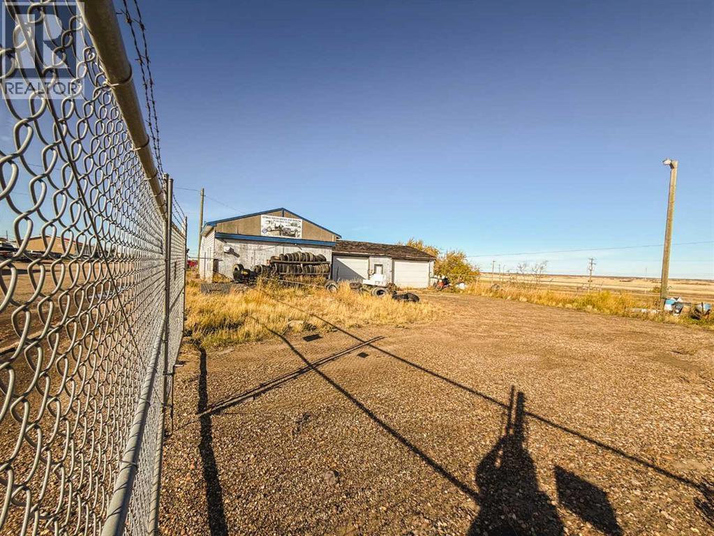 5031 47 Avenue Property Photo 24