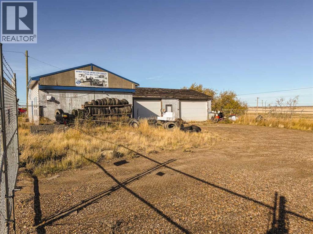 5031 47 Avenue Property Photo 25