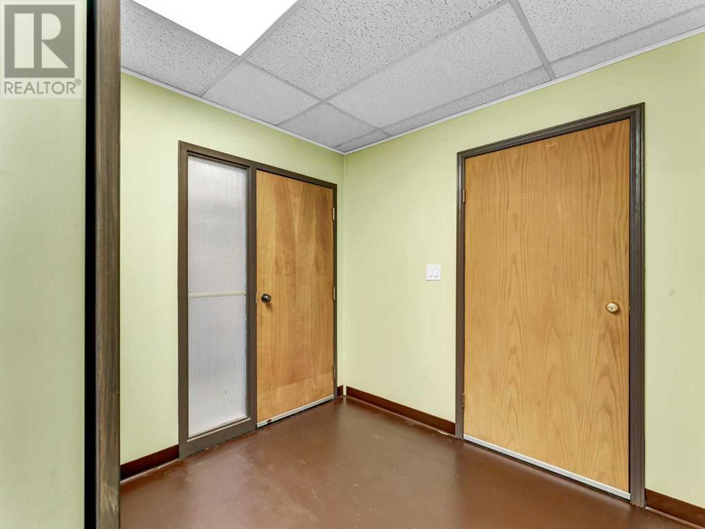 202a, 140 Maple Avenue Se Property Photo 5