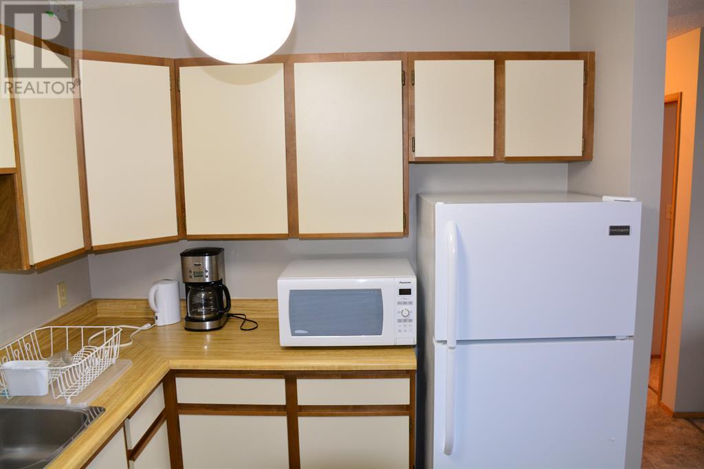 101-215, 10118 100 Avenue Property Photo 24