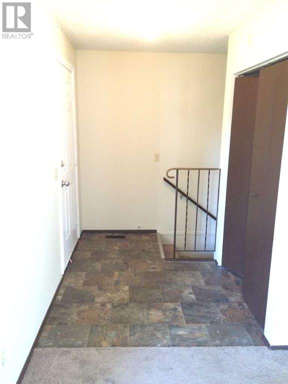 4607-4611 73 Street Nw Property Photo 25