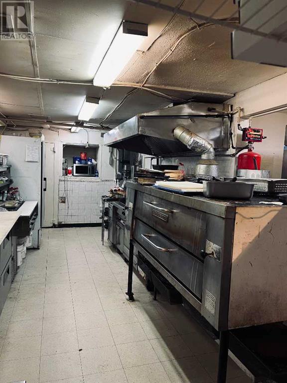 123 Restaurant Lane Avenue Property Photo 6