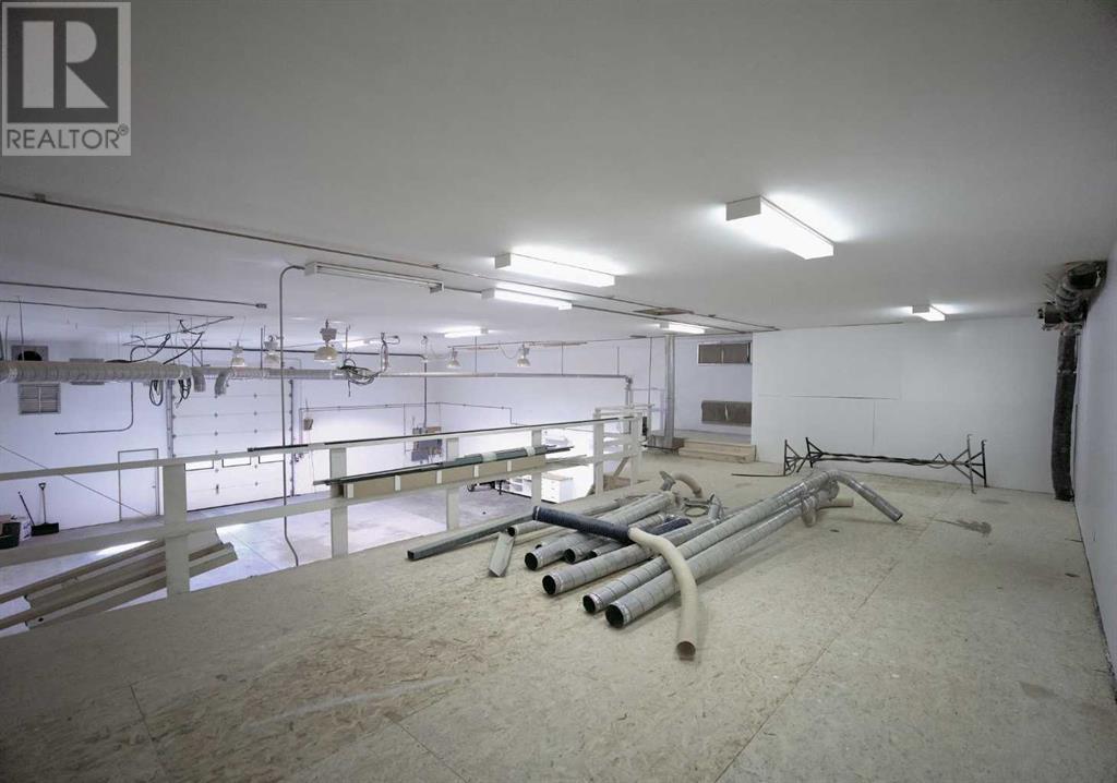 4205 51 A Street Property Photo 13