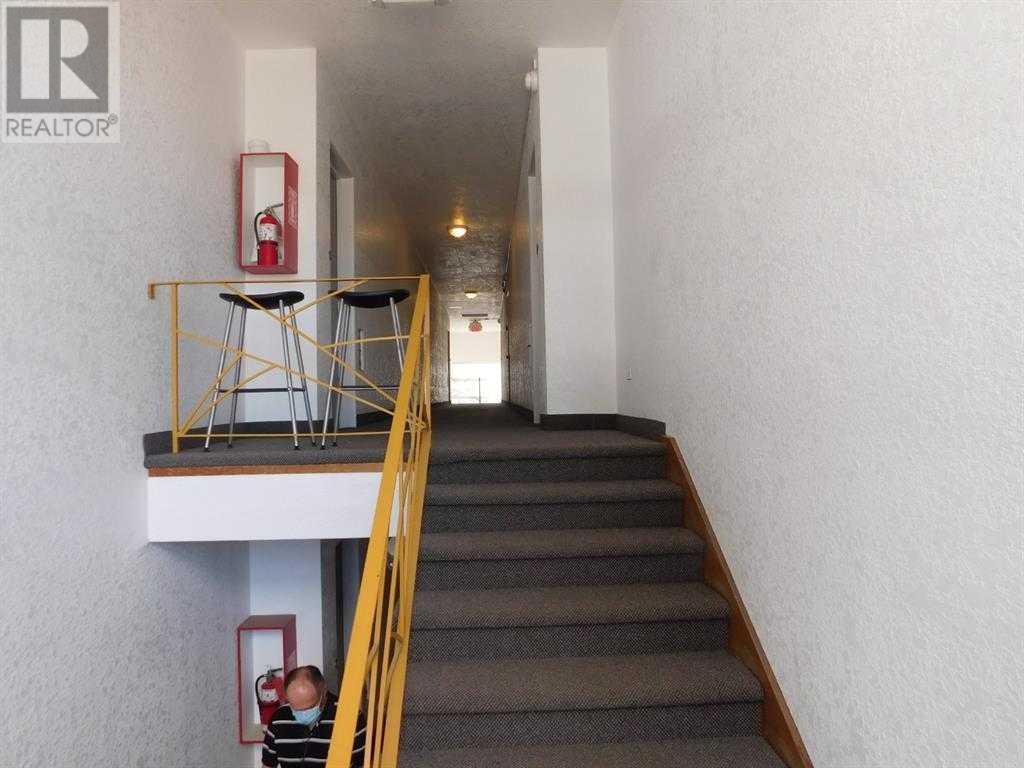 1309 12 Avenue Sw Property Photo 7