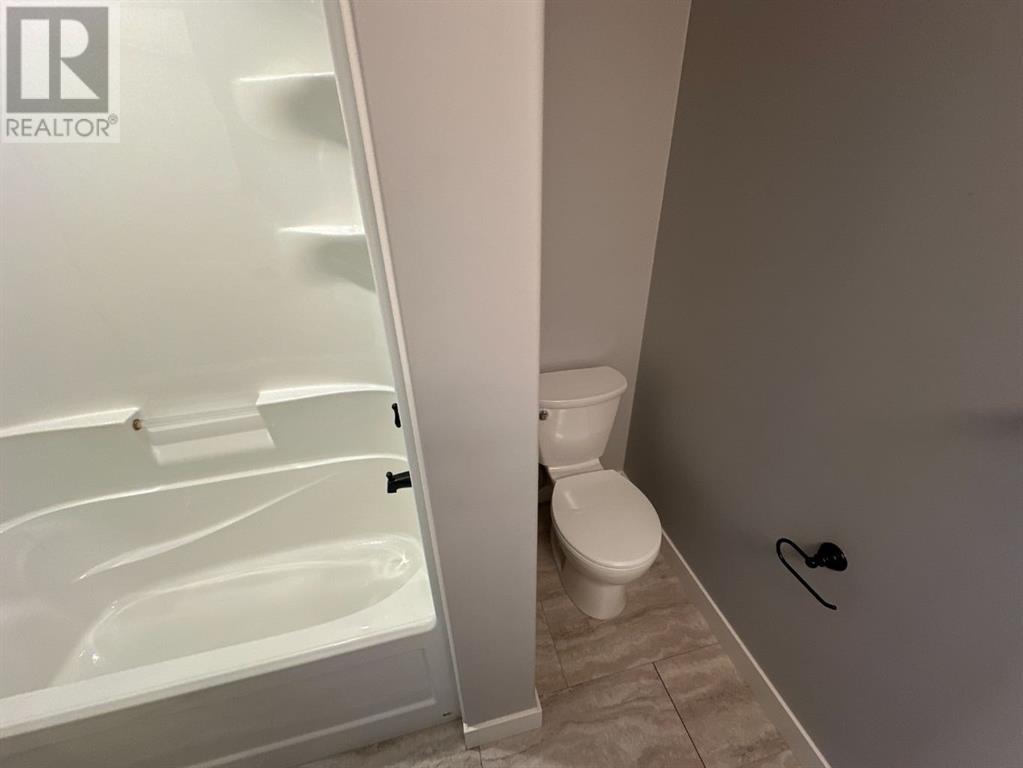 11321 & 11323 91 Street Property Photo 11