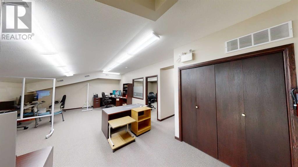 101, 102 109, 9824 97 Avenue Property Photo 26