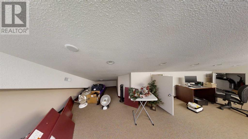 101, 102 109, 9824 97 Avenue Property Photo 37