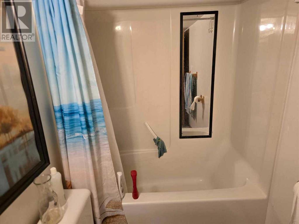 1-7, 205 Reed Avenue Property Photo 12