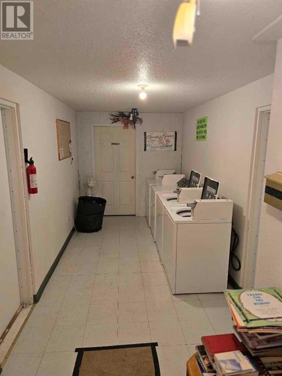 1-7, 205 Reed Avenue Property Photo 13