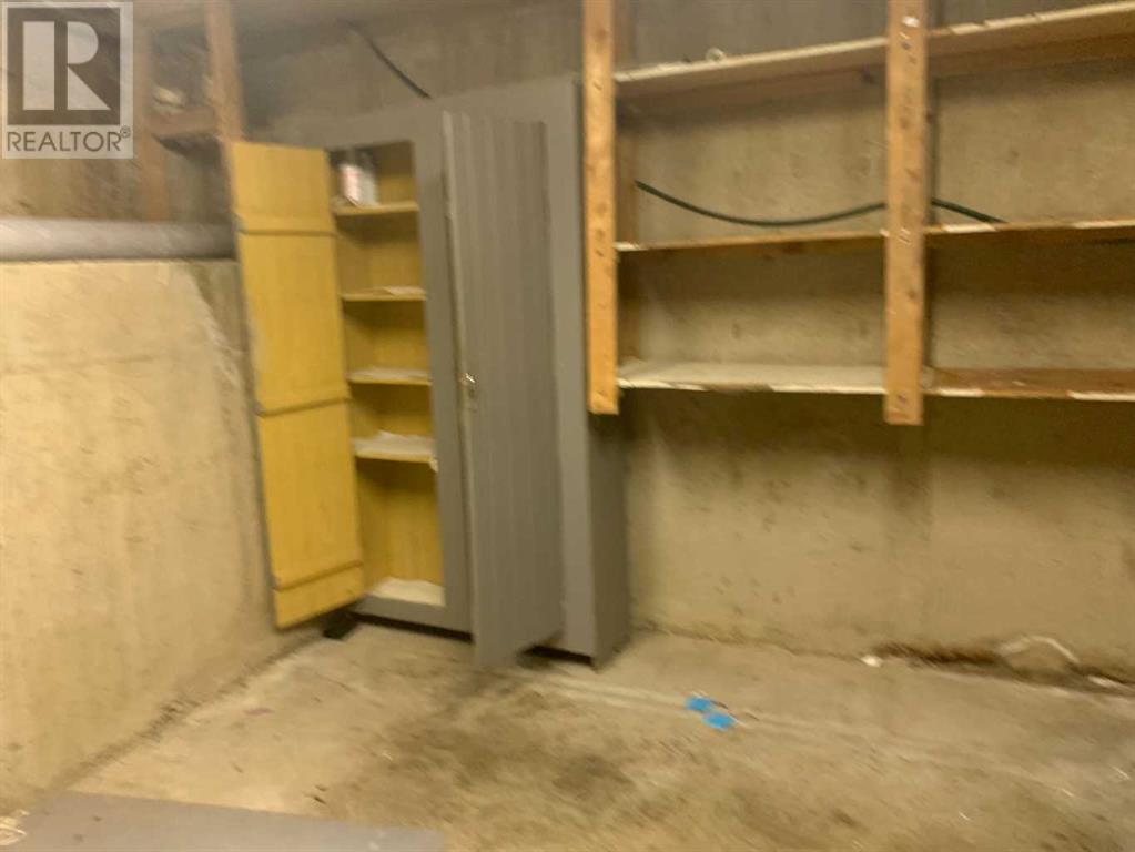 532 South Railway Street Property Photo 15