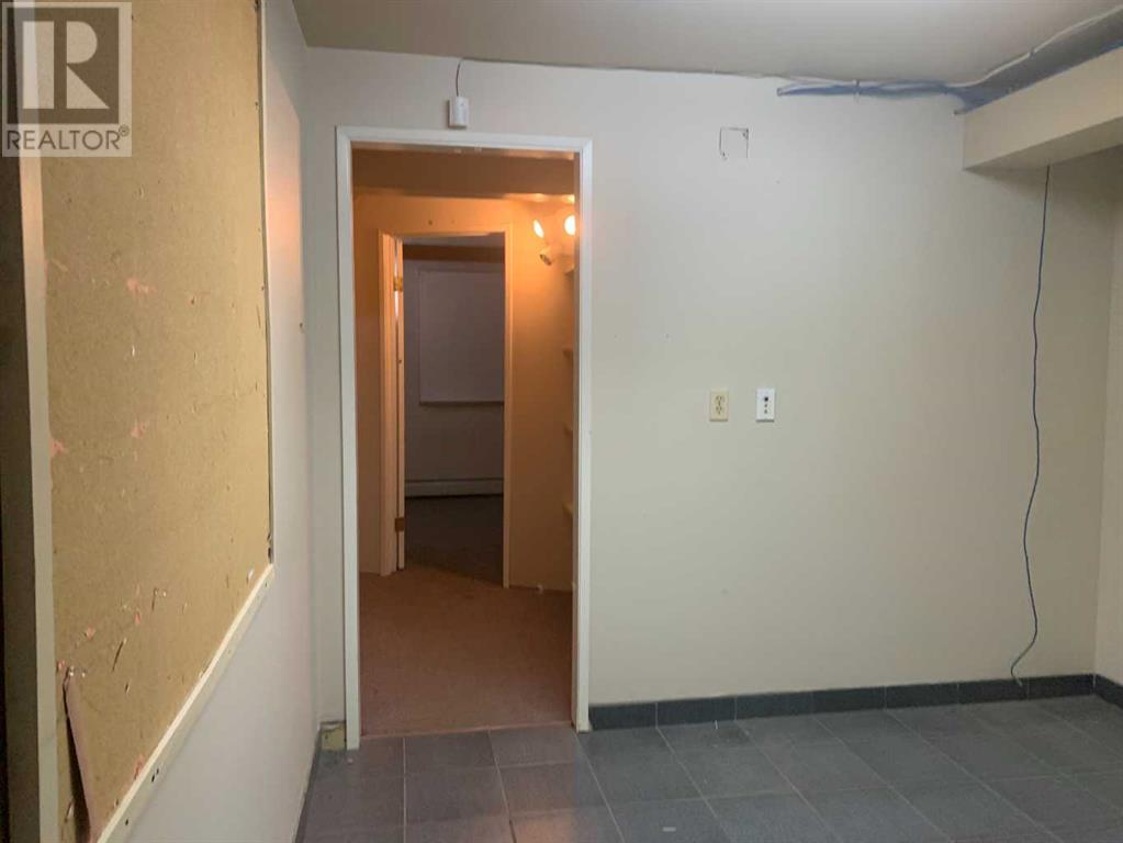 532 South Railway Street Property Photo 18