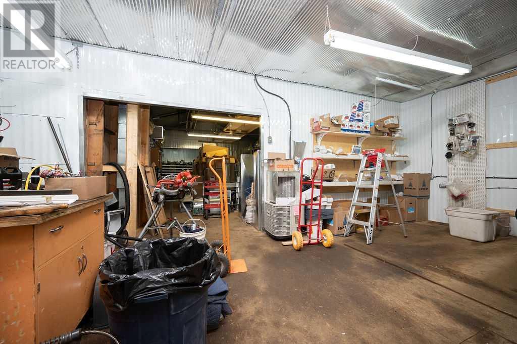 4917 51 Street Property Photo 13