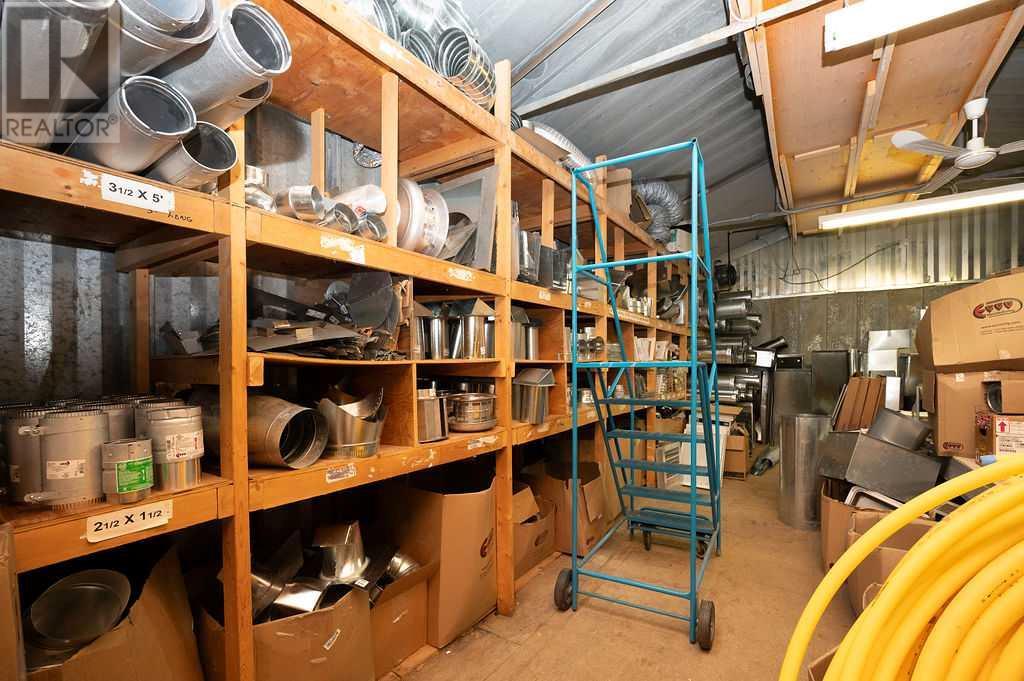 4917 51 Street Property Photo 14