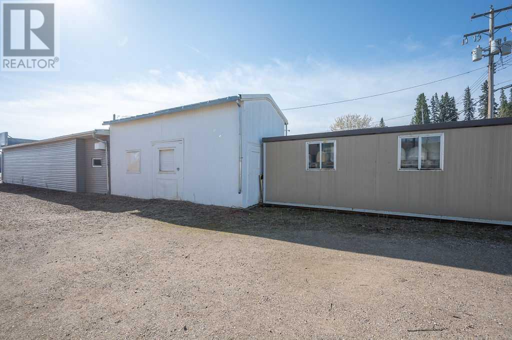 4917 51 Street Property Photo 23