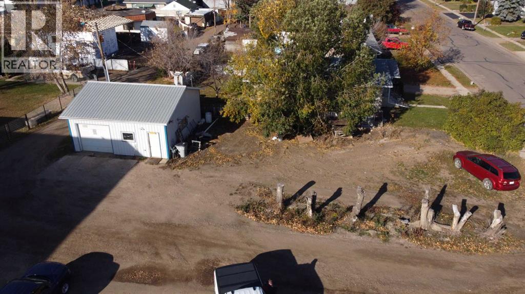 1112 15 Street Property Photo 1