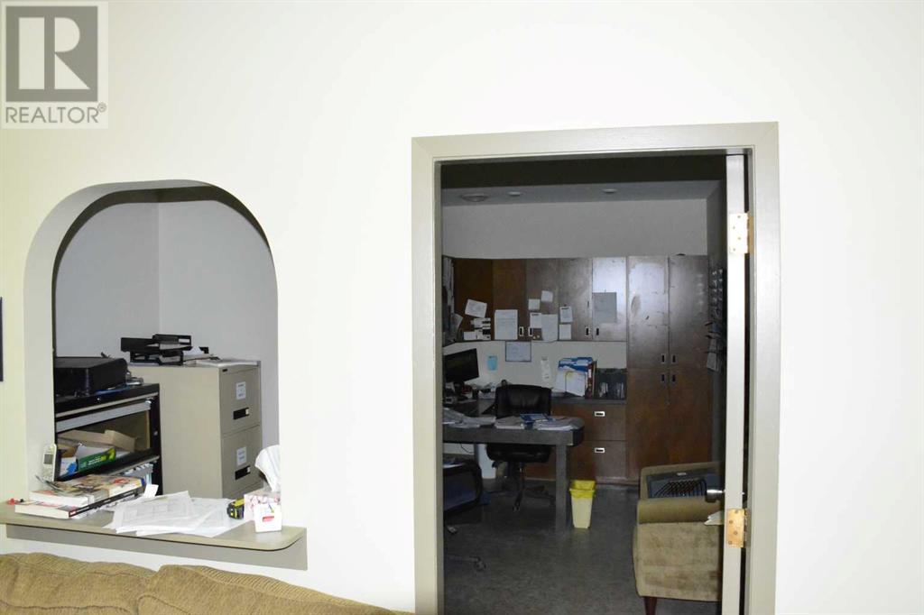 9626 94 Avenue Property Photo 17