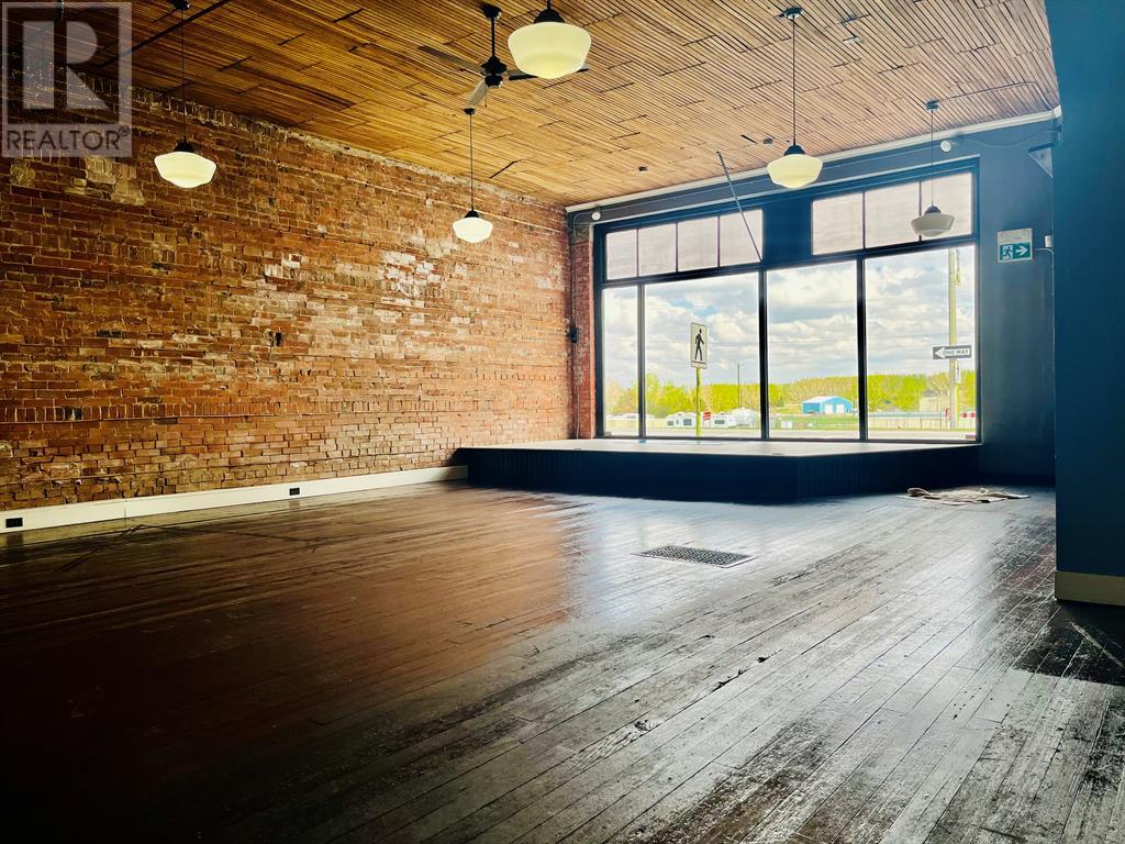 1901 20 Avenue Property Photo 5