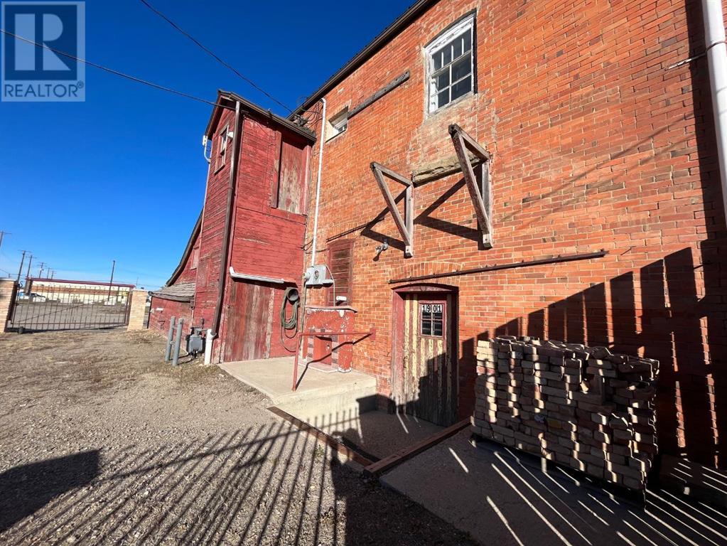 1901 20 Avenue Property Photo 40