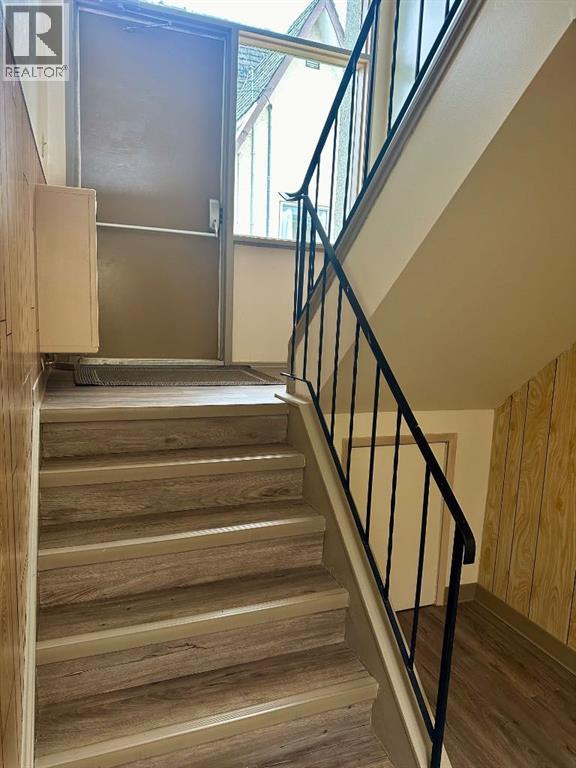 10016 103 Avenue Property Photo 13