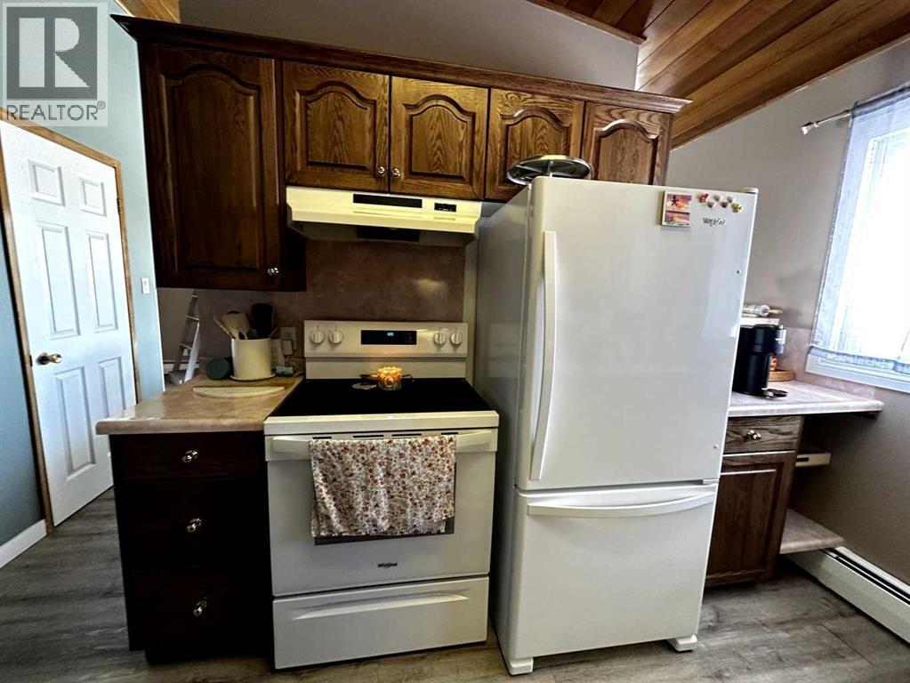 10016 103 Avenue Property Photo 20