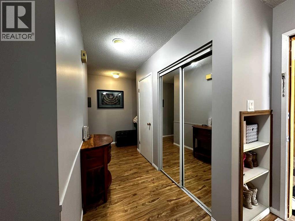 10016 103 Avenue Property Photo 24