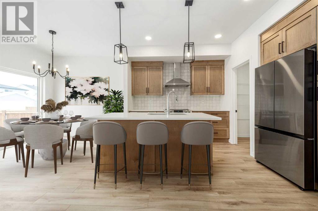 761 Violet Place W Property Photo 1