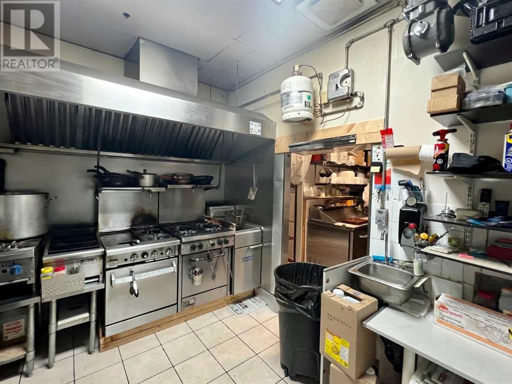 167, 328 Centre Street Se Property Photo 14