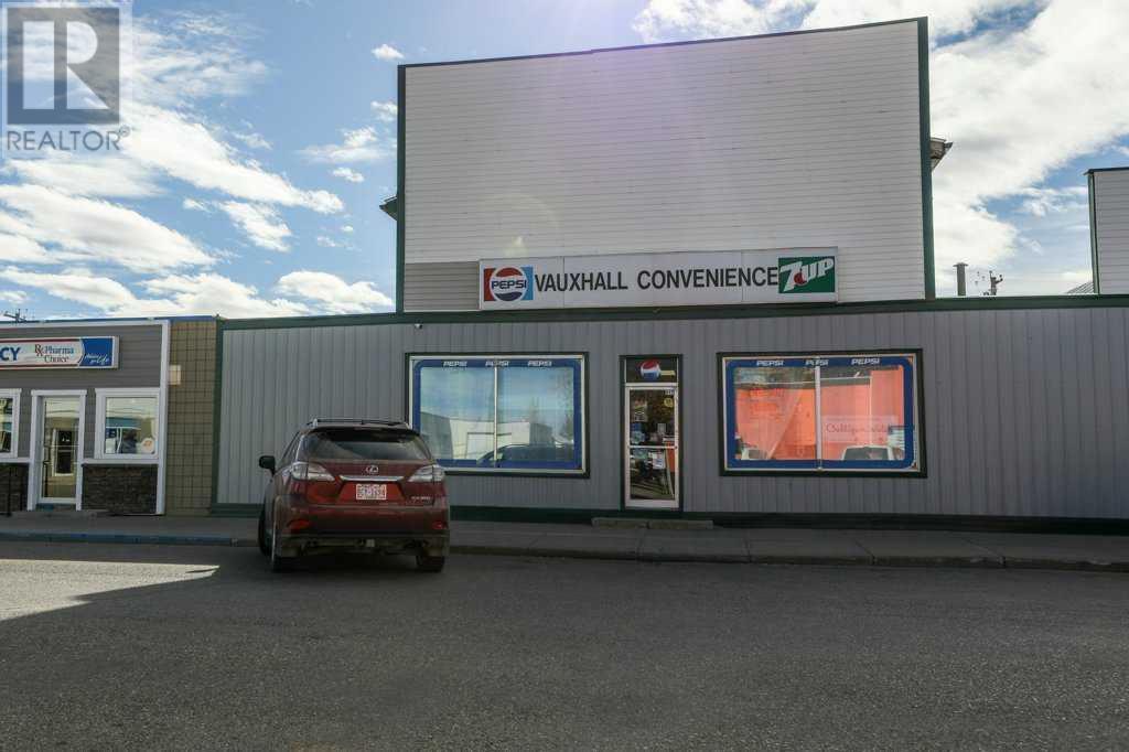 417 2 Avenue N Property Photo 2