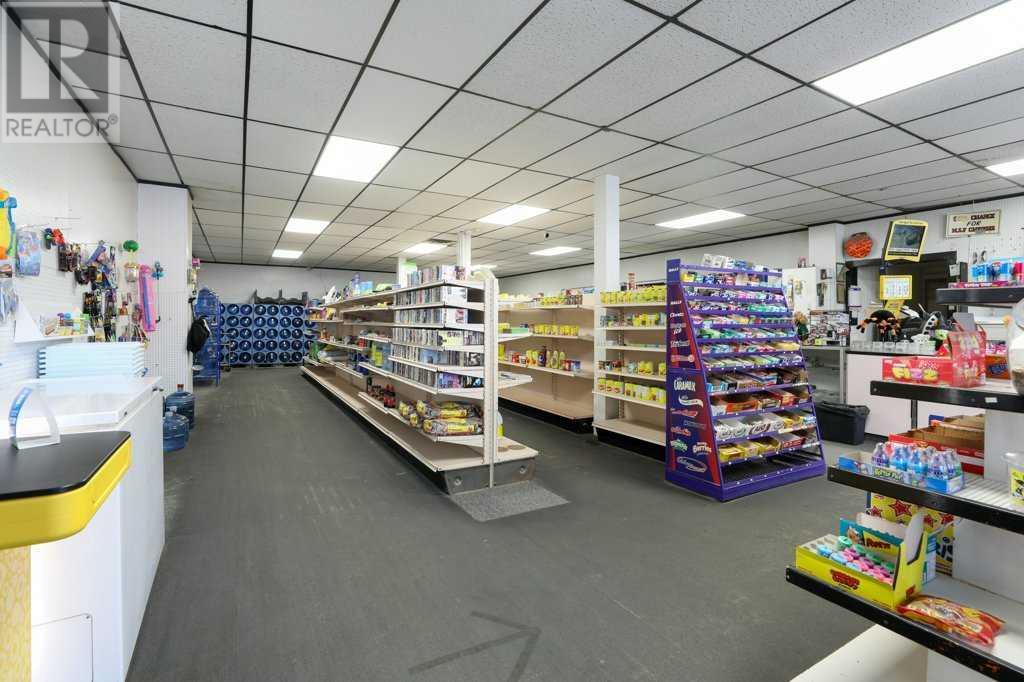 417 2 Avenue N Property Photo 8