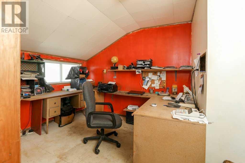 417 2 Avenue N Property Photo 21