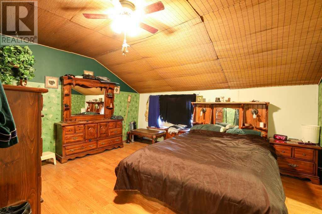 417 2 Avenue N Property Photo 26
