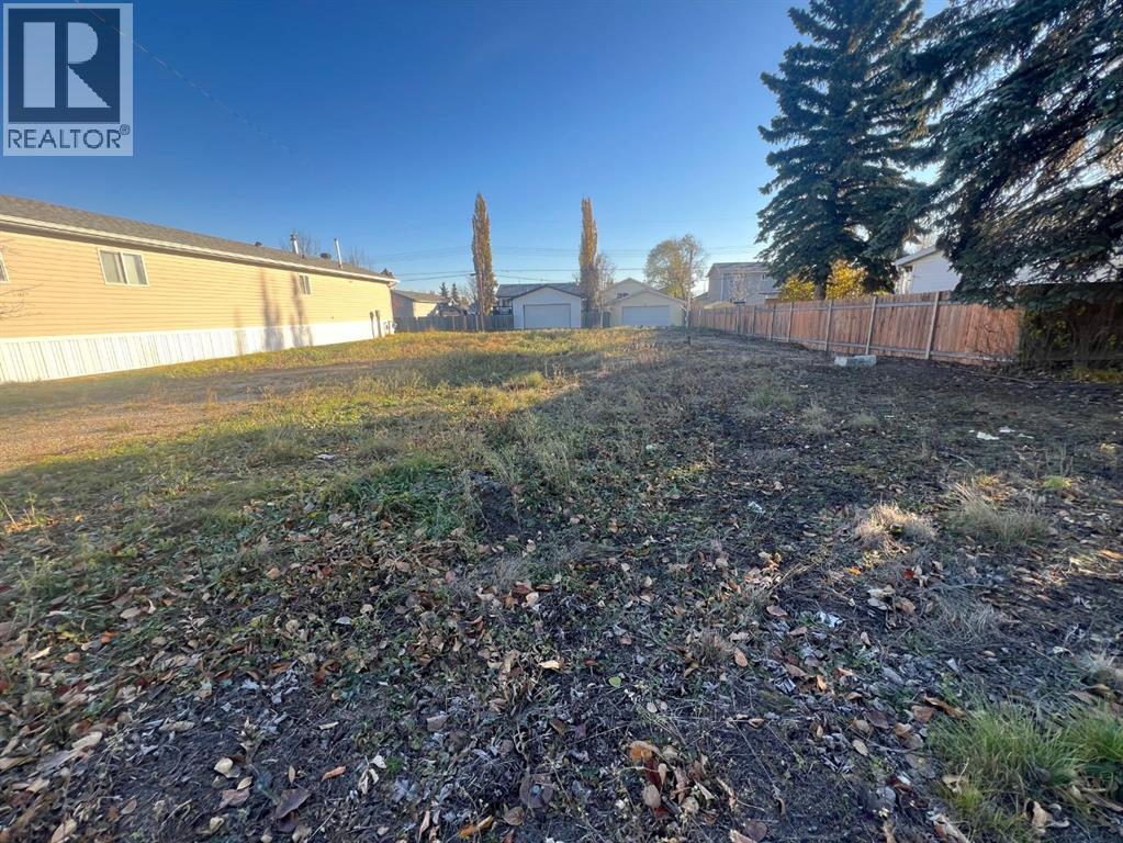 5507 Wagoner Crescent Property Photo 1