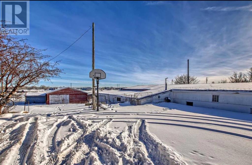 243190 Rainbow Road Property Photo 5