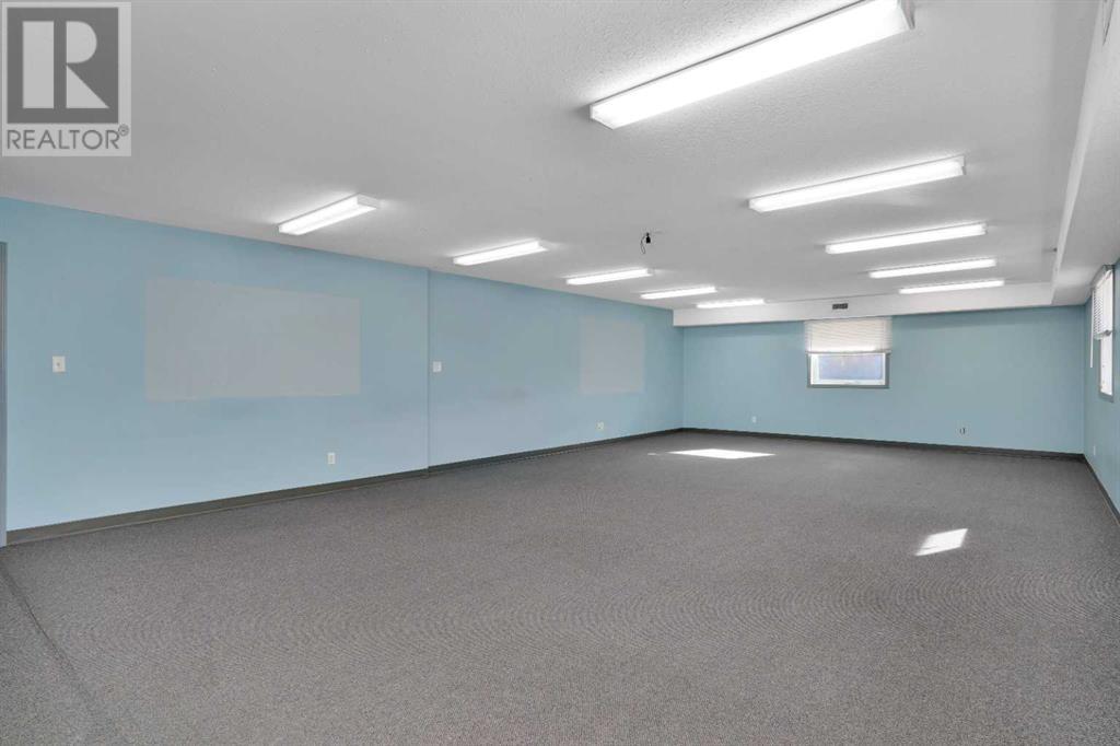 4120 45a Street Property Photo 9