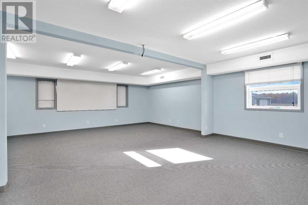 4120 45a Street Property Photo 10