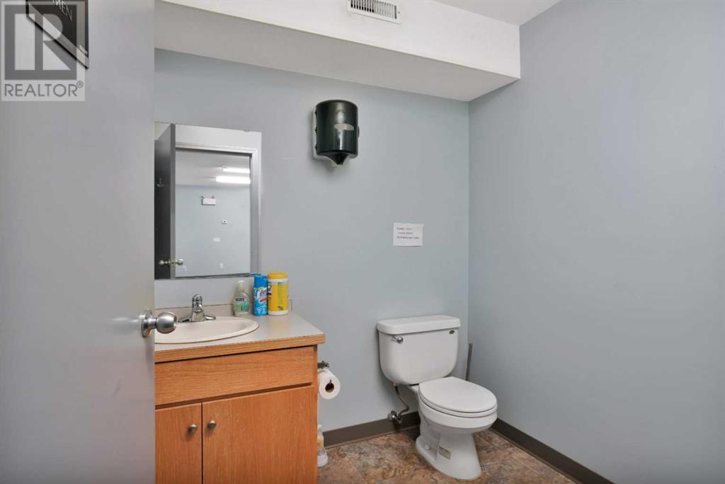 4120 45a Street Property Photo 13
