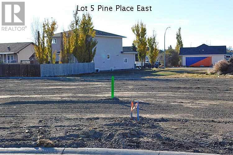5 Pine Place E Property Photo