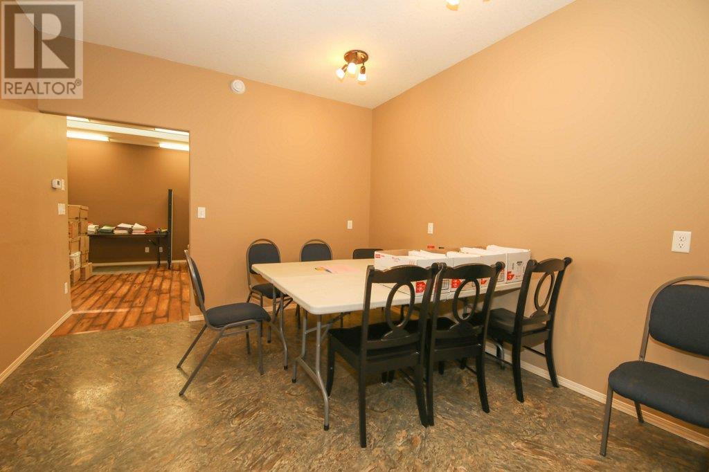 5209 49a Avenue Property Photo 20