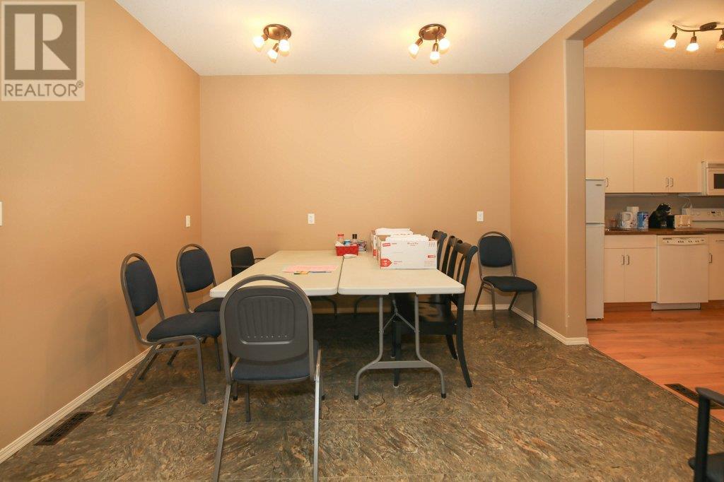 5209 49a Avenue Property Photo 21
