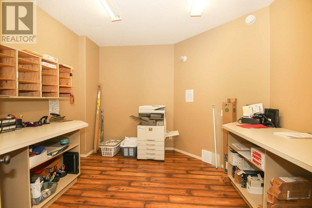 5209 49a Avenue Property Photo 22