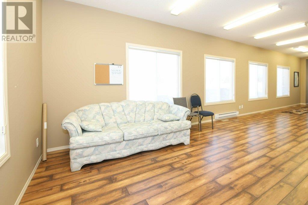 5209 49a Avenue Property Photo 26